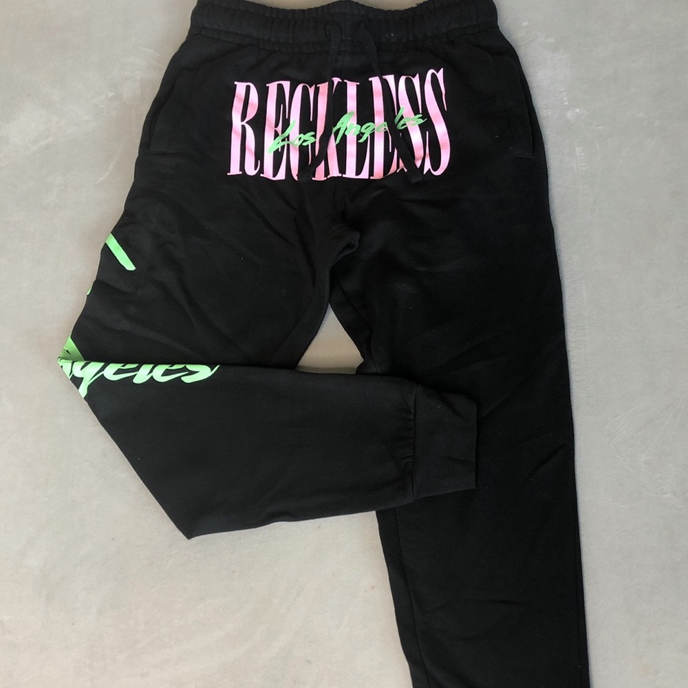 Young & reckless black sweats
